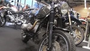 Moto Légende 2013 : tout savoir sur le flat twin... et bien le choisir  !