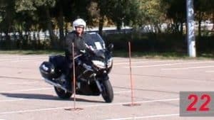 Facile, le permis moto 2013 en Yamaha FJR 1300 !