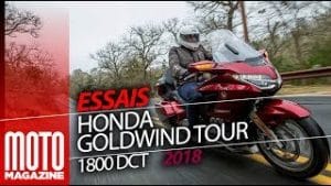 Essai Honda Goldwing 2018 - moteur DCT 1800 (ENGLISH SUBTITLES)