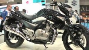 Suzuki 250 Inazuma - présentée au Salon moto de Paris 2011