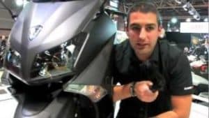Yamaha 530 T-Max ou Yamaha 500 T-Max